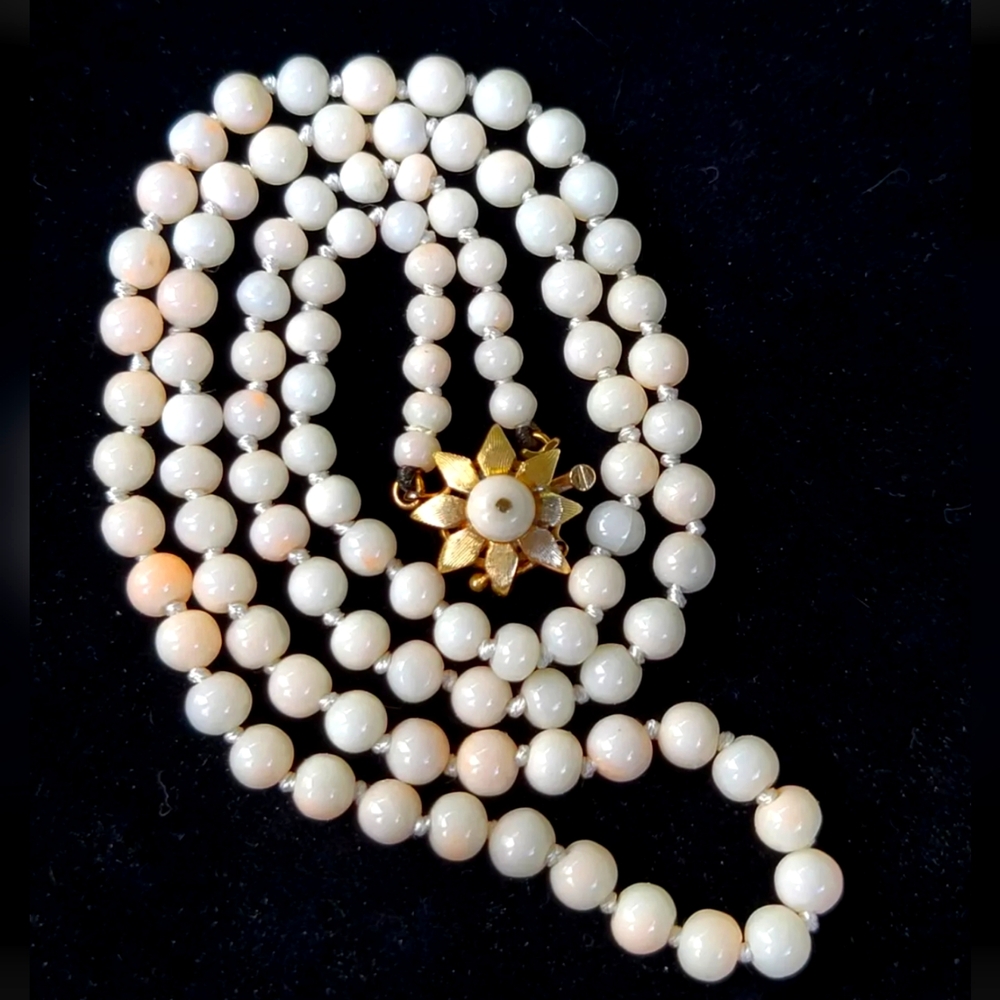 Necklace 14K Angel Skin Salmon Coral Genuine Strand 14K Clasp
